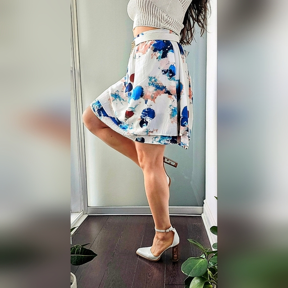 A-line skirt - Picture 8 of 9